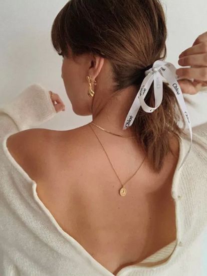 化妆品丝带怎么系,化妆品丝带礼盒系法