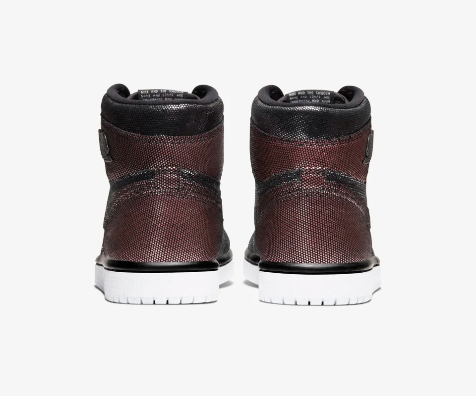 日本哪里有卖aj1,aj1日本限定灰银正品对比