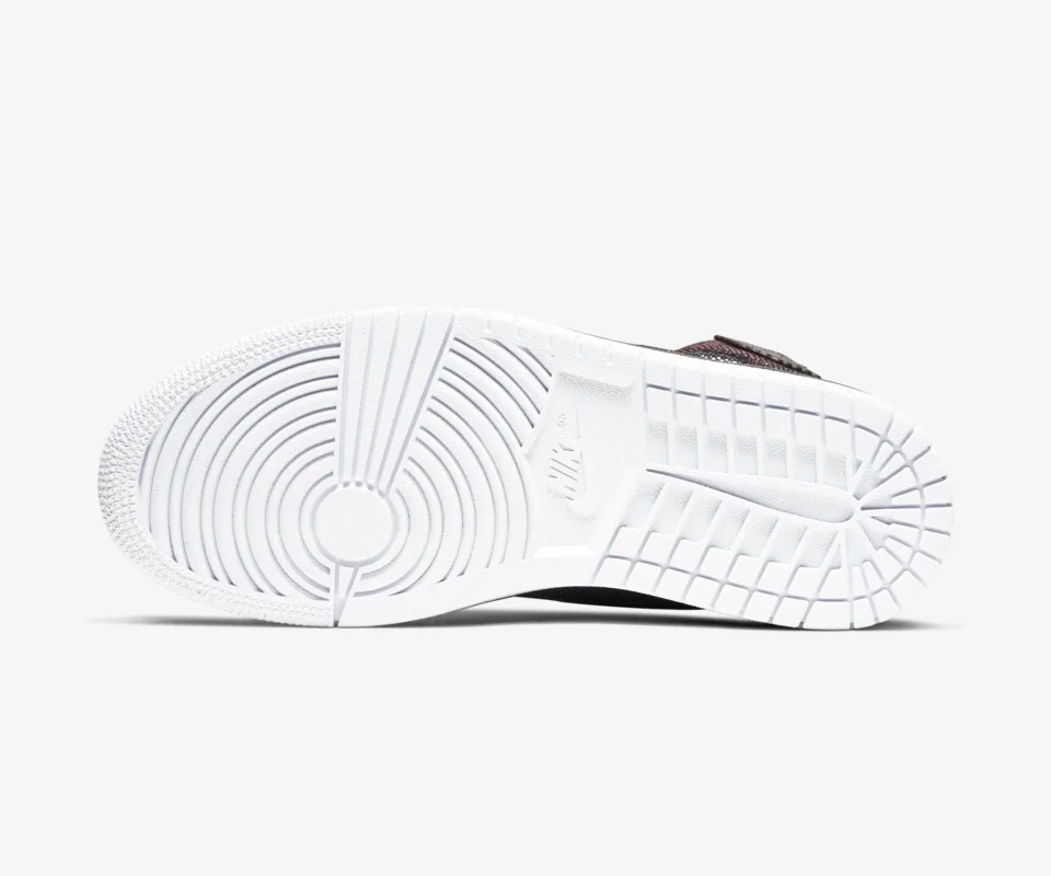 日本哪里有卖aj1,aj1日本限定灰银正品对比