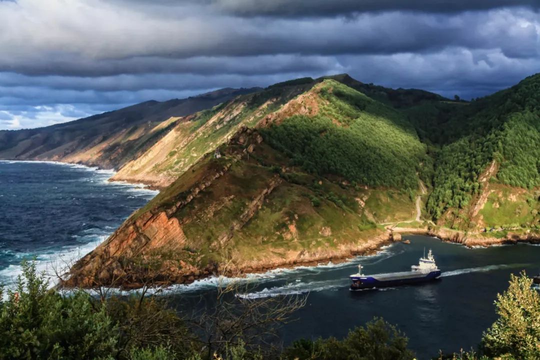 823km的步履不停，每个人心中都有一条朝圣之路