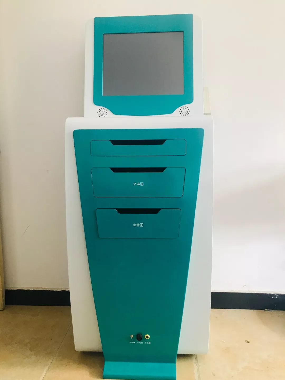 新区基层医疗机构,加大基层医疗机构硬件设施建设