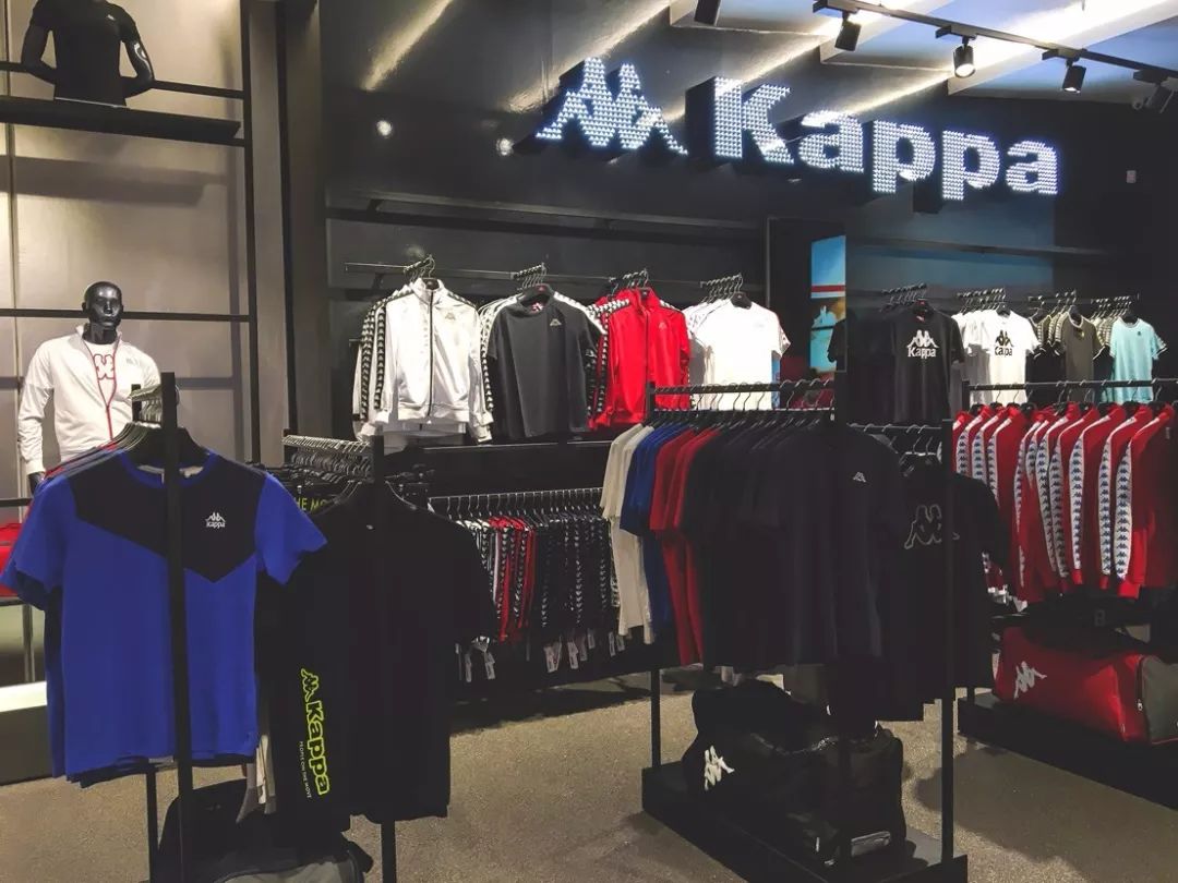 早报|MOCo.母公司发声明，决定暂时退出香港市场；欧莱雅集团收购新香水品牌；Gucci将举办男装秀