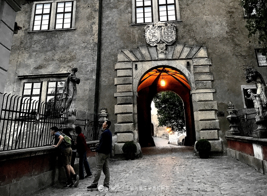 克鲁姆洛夫，绝美、席勒及其他