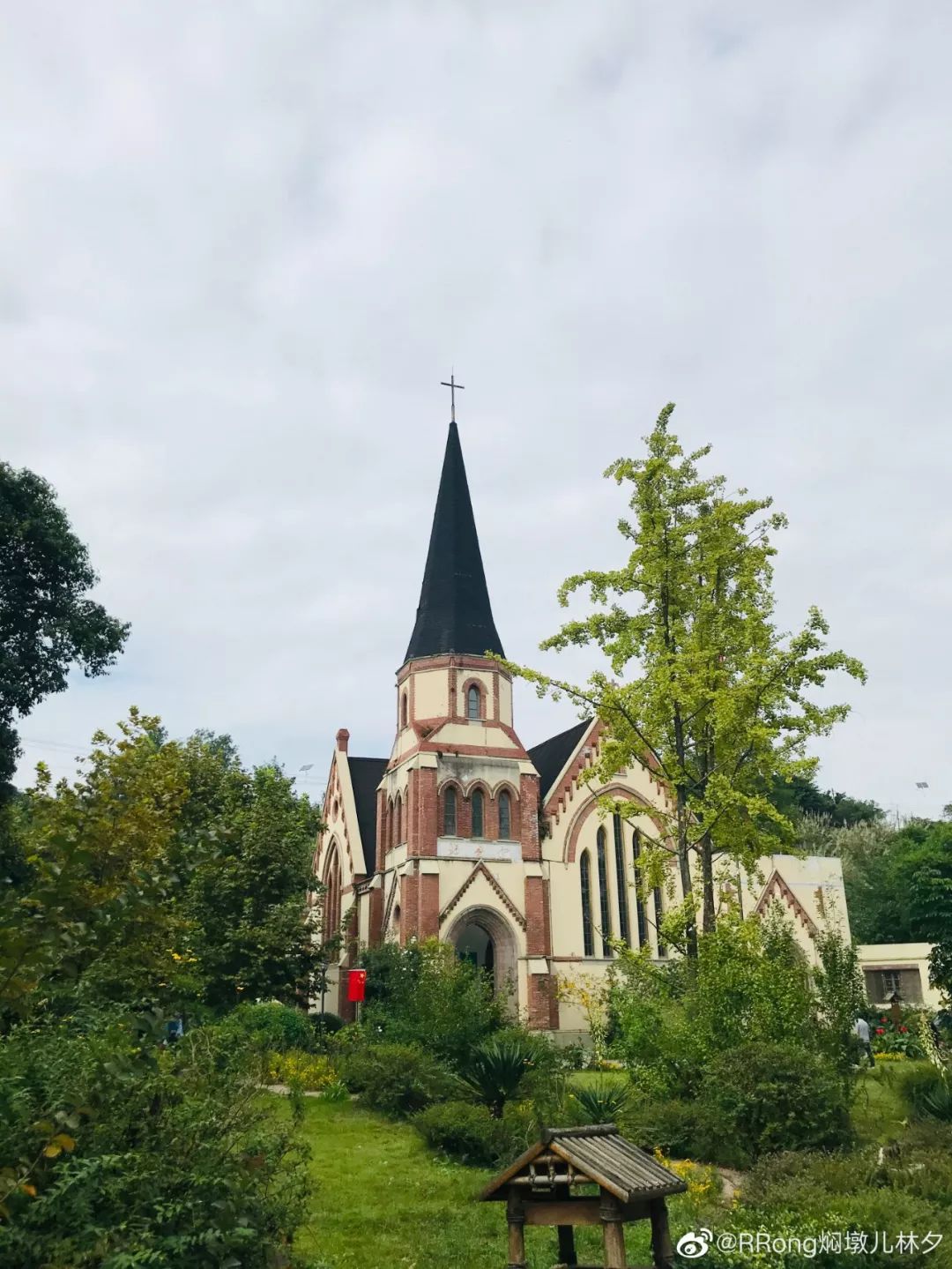 四川旅游浮云牧场1000块钱能玩,四川古村落旅游景点推荐