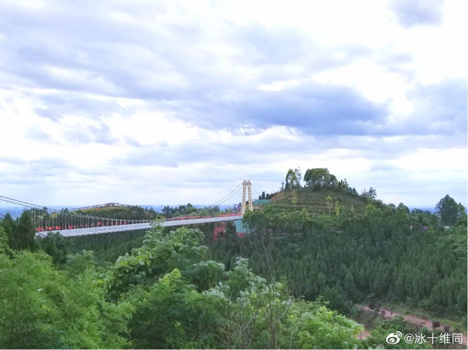 四川旅游浮云牧场1000块钱能玩,四川古村落旅游景点推荐