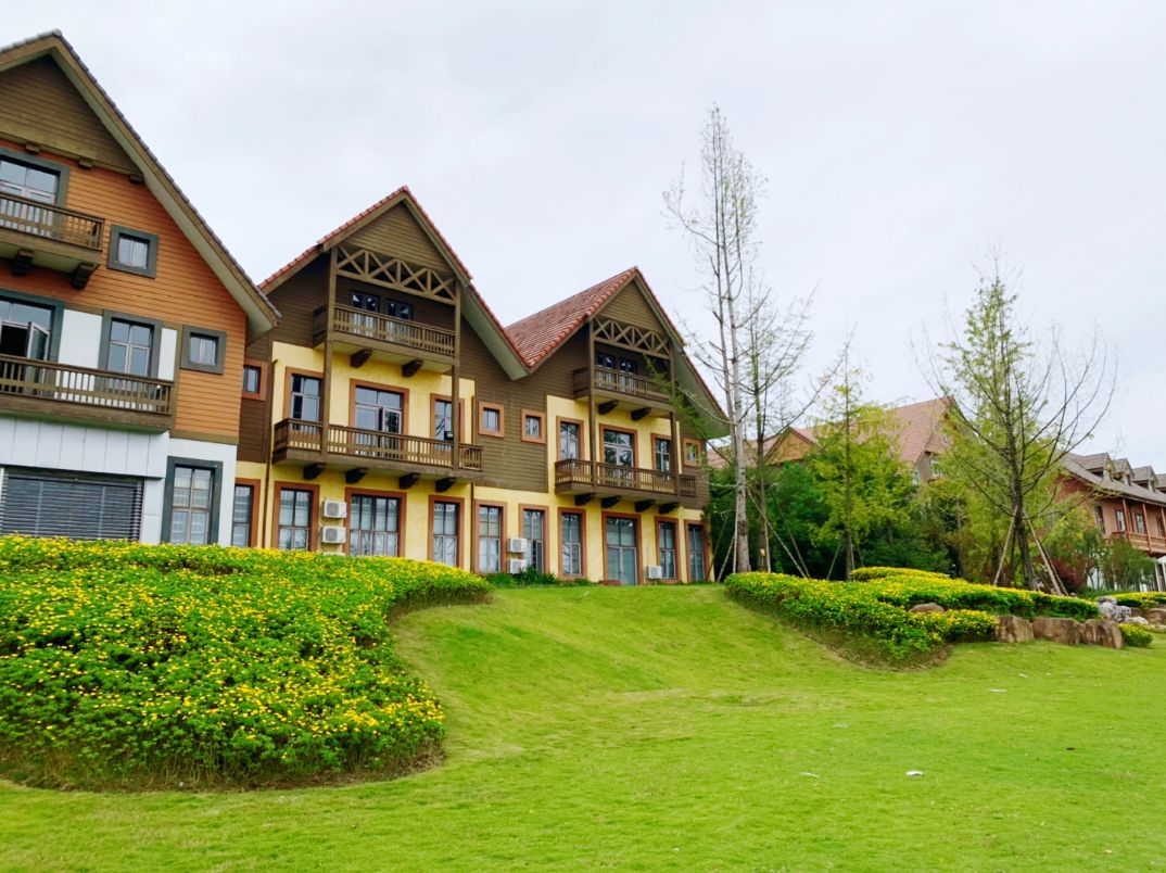 四川旅游浮云牧场1000块钱能玩,四川古村落旅游景点推荐