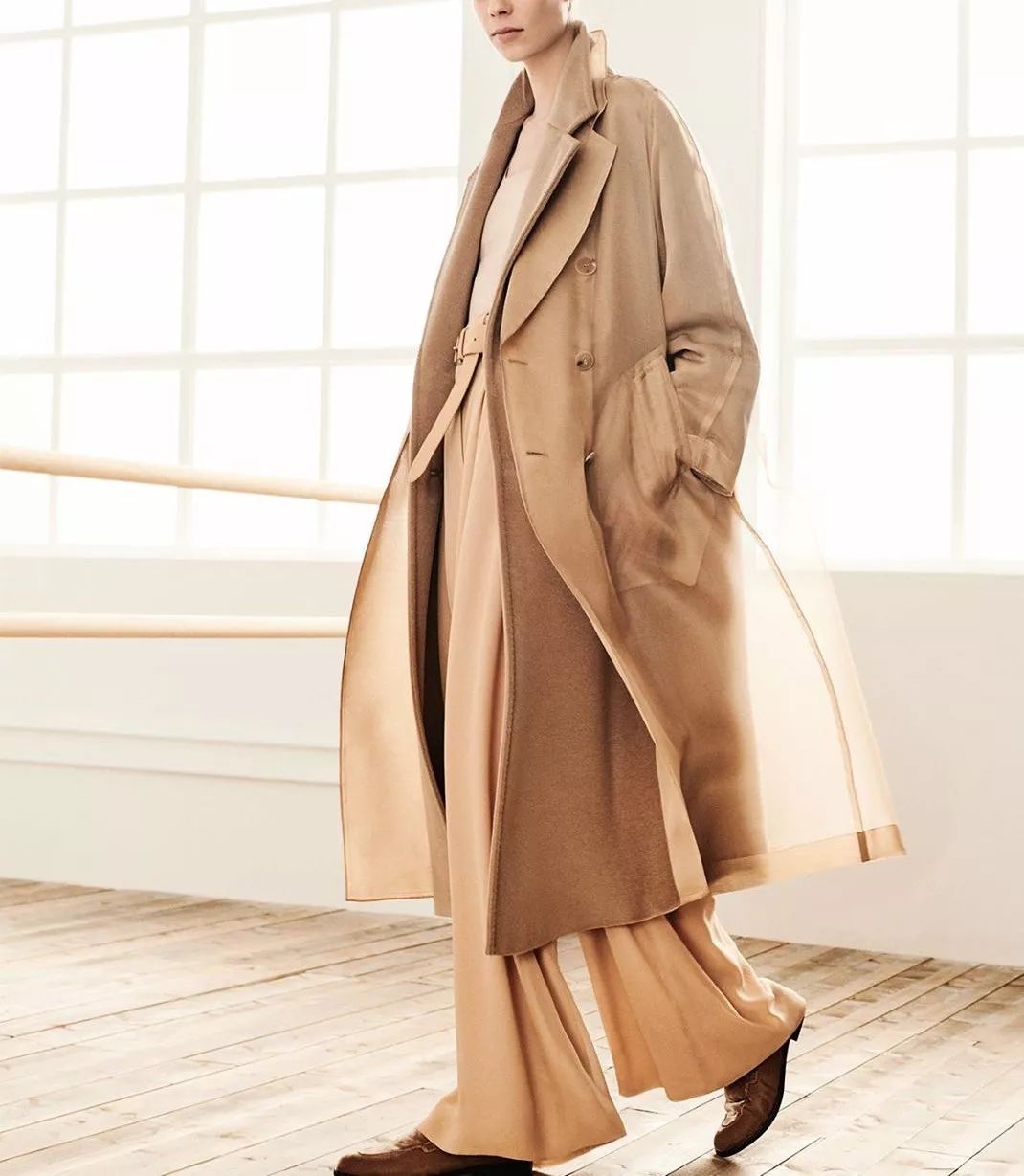 1/10价钱买奢品、法国小众品牌,MaxMara、Burberry同厂经典大衣