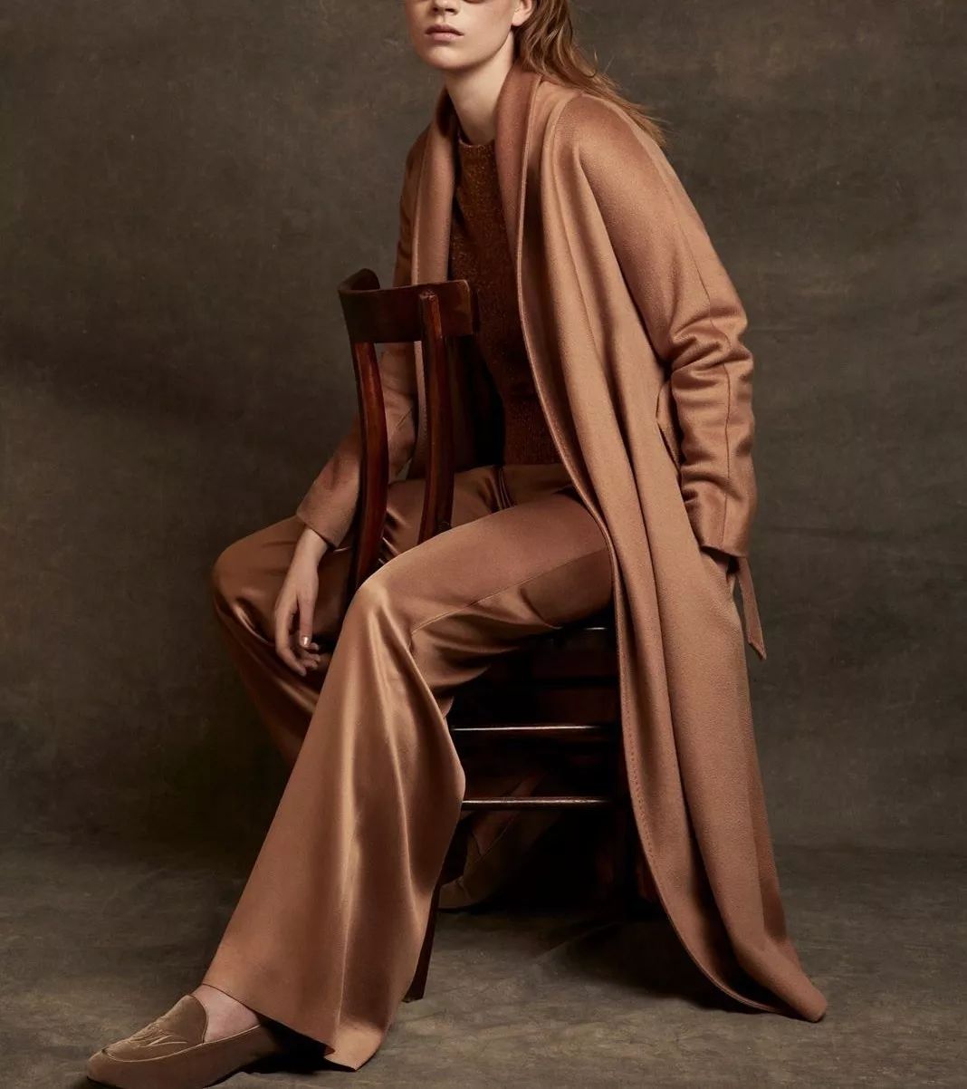 1/10价钱买奢品、法国小众品牌,MaxMara、Burberry同厂经典大衣