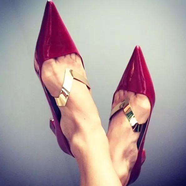 濂硅璁＄殑鐝犲疂璁╅檲涔旀仼鍙规湇,浠栬璁＄殑姣忎竴浠剁彔瀹濋兘鏄壓鏈搧