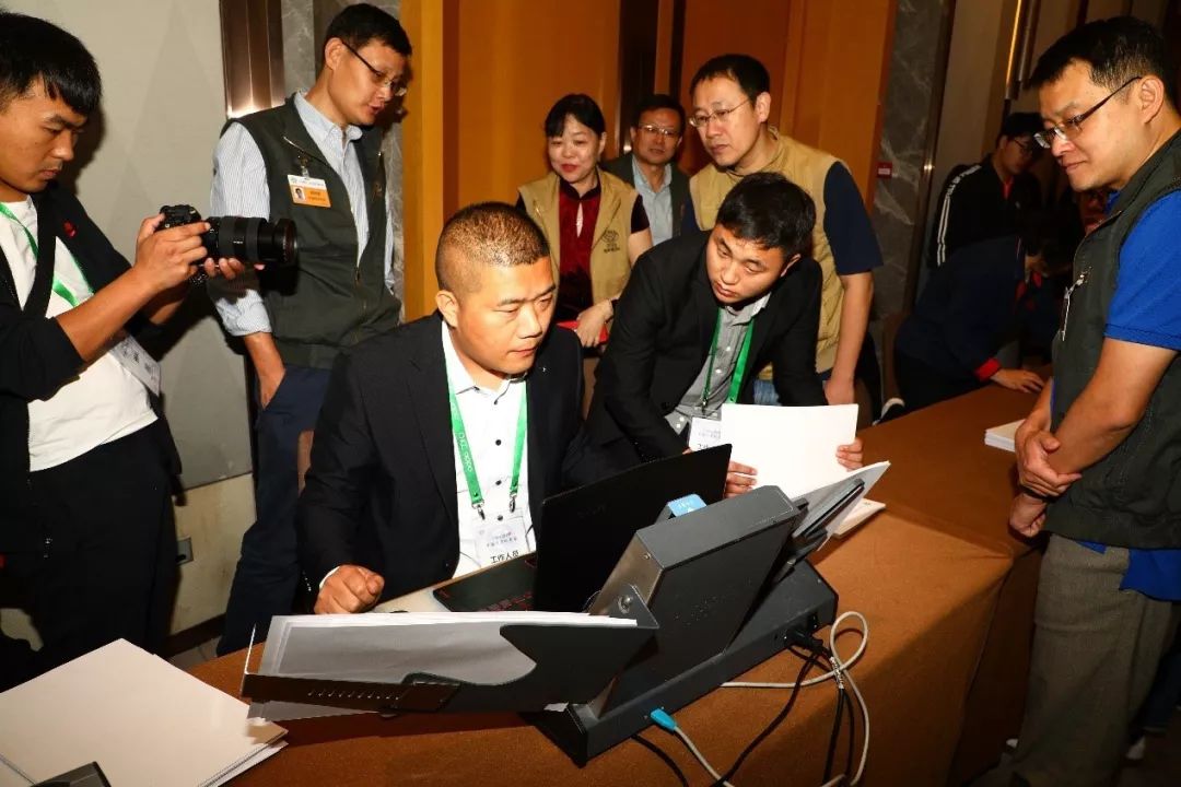 ccf第十三届理事会候选人名单,ccf杰出会员名单