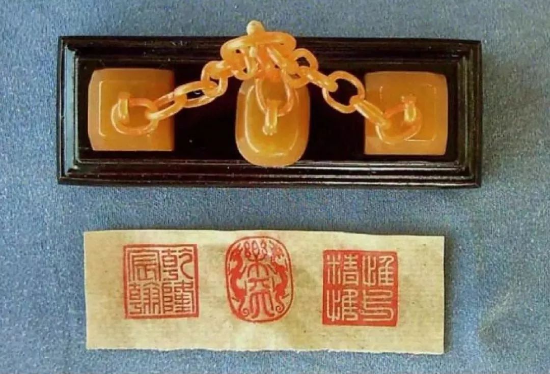 溥仪出宫带了多少珍宝,溥仪出宫时偷走一件宝贝