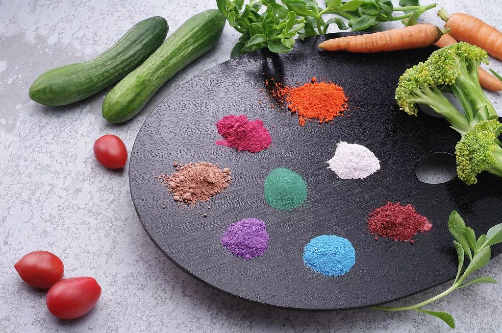 有没有人用眼霜黑眼圈更严重,黑眼圈用了眼霜过段时间就废了