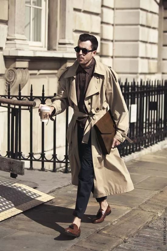 burberry风衣英国王子,burberry经典风衣黑色男士