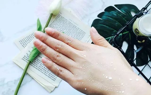 新西兰爆奶霜测评,新西兰原装纯山羊奶粉