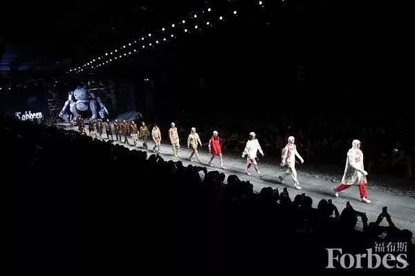 卡宾先生国潮,卡宾先生福布斯