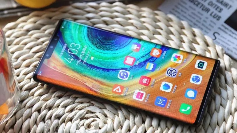 华为mate40pro和mate30pro5g,华为mate30pro5g版刷保时捷系统