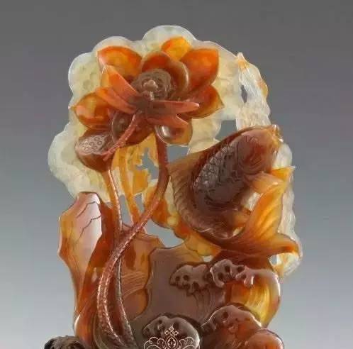 美玉“开花”，艳而不俗