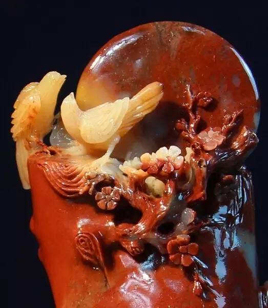 美玉“开花”，艳而不俗