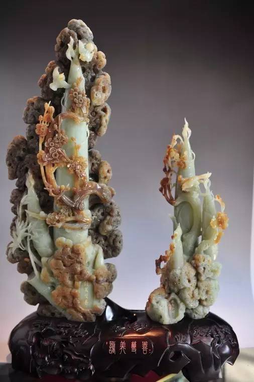 美玉“开花”，艳而不俗