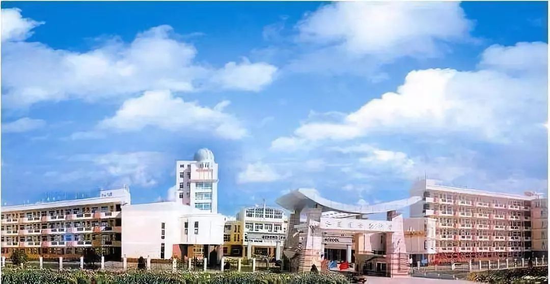 海门中学和雅礼中学,全国百强高中海门中学