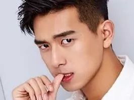 听说李现要来东北搓澡!小编必须给他安排明白儿的