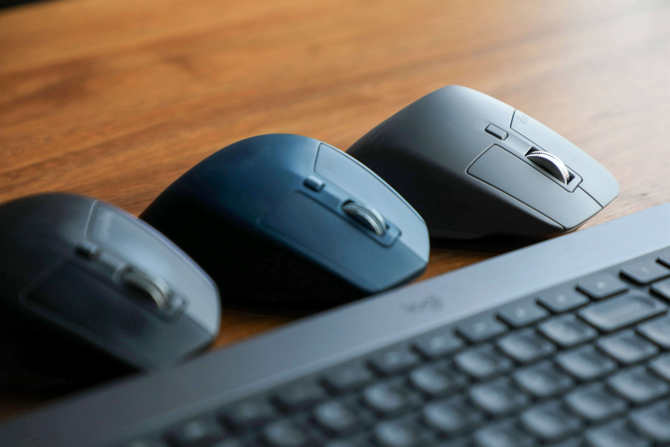 罗技鼠标mxmaster3,罗技mxmaster3和anywhere3