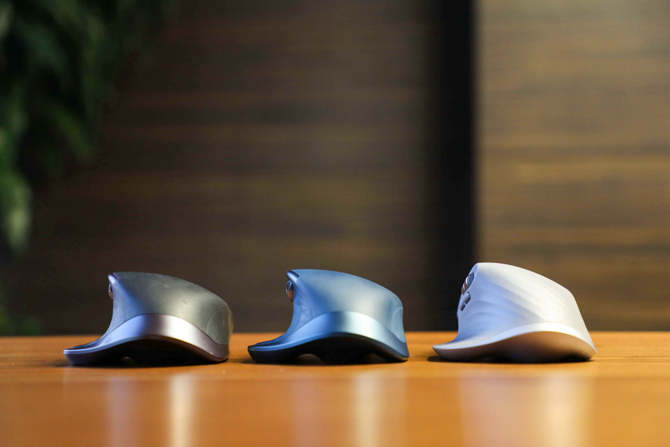 罗技鼠标mxmaster3,罗技mxmaster3和anywhere3