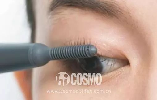 沈梦辰烫睫毛,沈梦辰太阳花睫毛