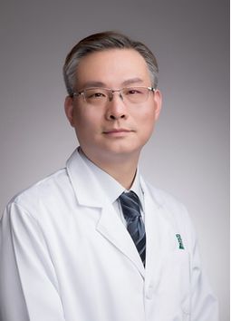 女性乳腺增生的表现有12大征兆,男性乳腺增生和女性有什么区别