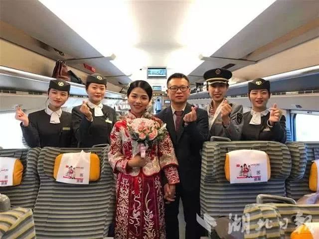 厉害了！六安小伙亿元“婚车”迎娶武汉女博士……