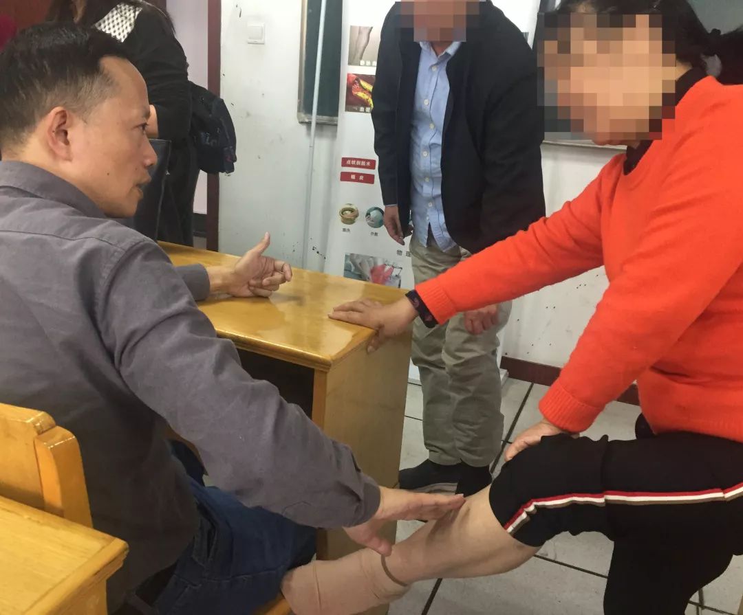 不得不防！大多数中老年人都有这个毛病生活中这些习惯要改掉......