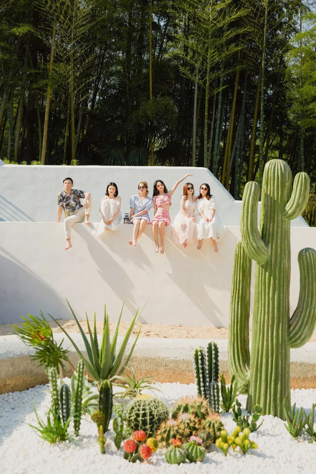 自驾游12个人住民宿,住200左右民宿3天1500左右