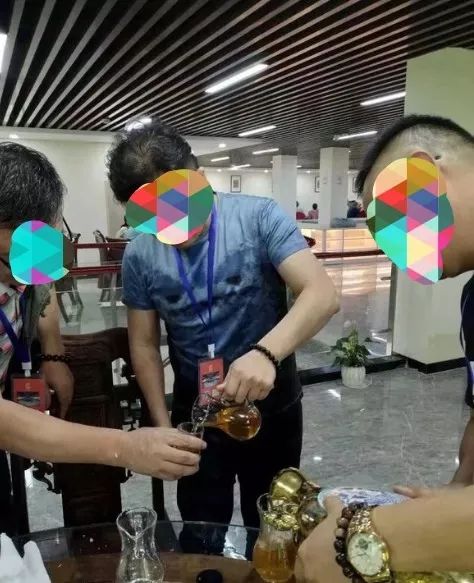 被“国宝帮”喝掉的2000万元代“茅台酒”究竟是什么酒?