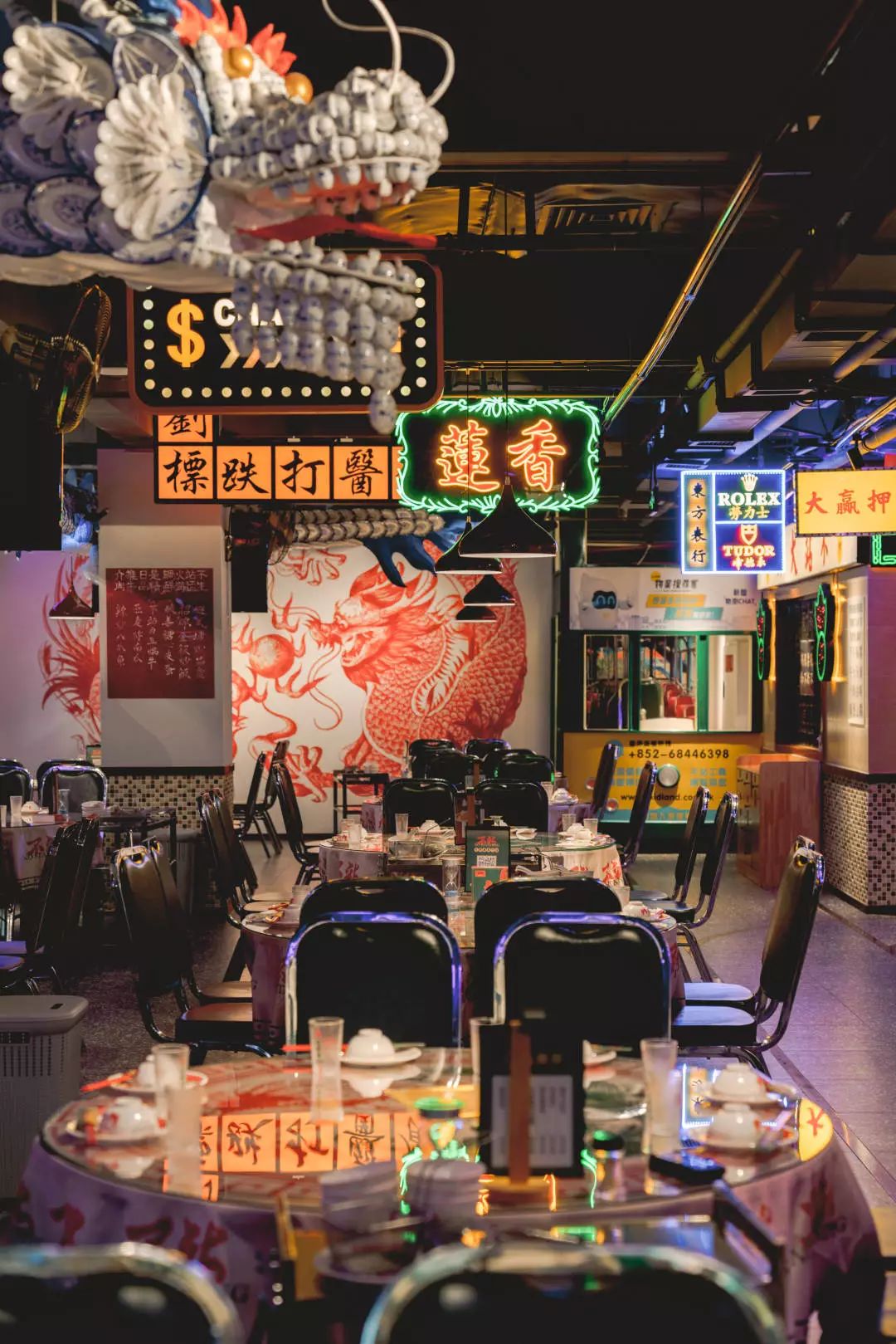 剪影时光，有人真的把老香港的模样嫁接到成都