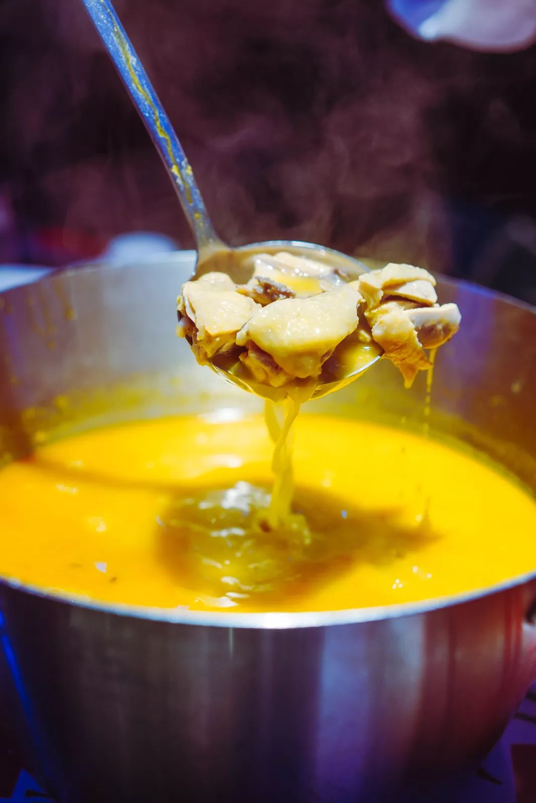 剪影时光，有人真的把老香港的模样嫁接到成都