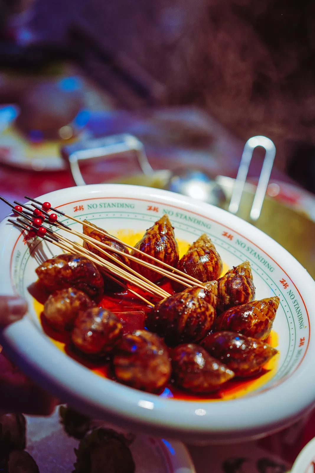 剪影时光，有人真的把老香港的模样嫁接到成都