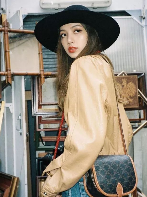 一降温就得买衣服,一降温就想买件外套