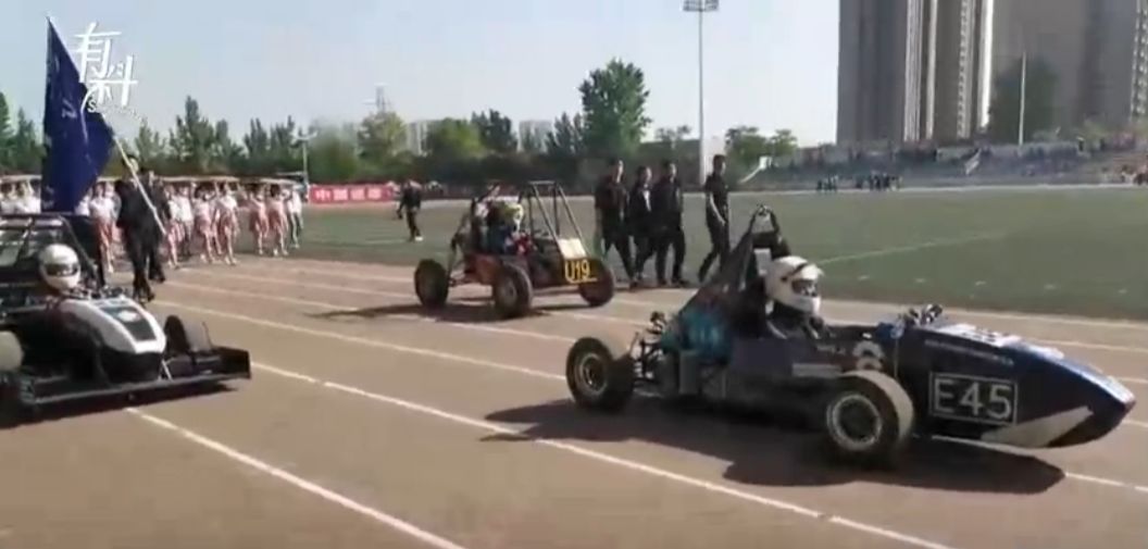 “学习使我妈快乐”,运动会标语还能再皮点?|沸话