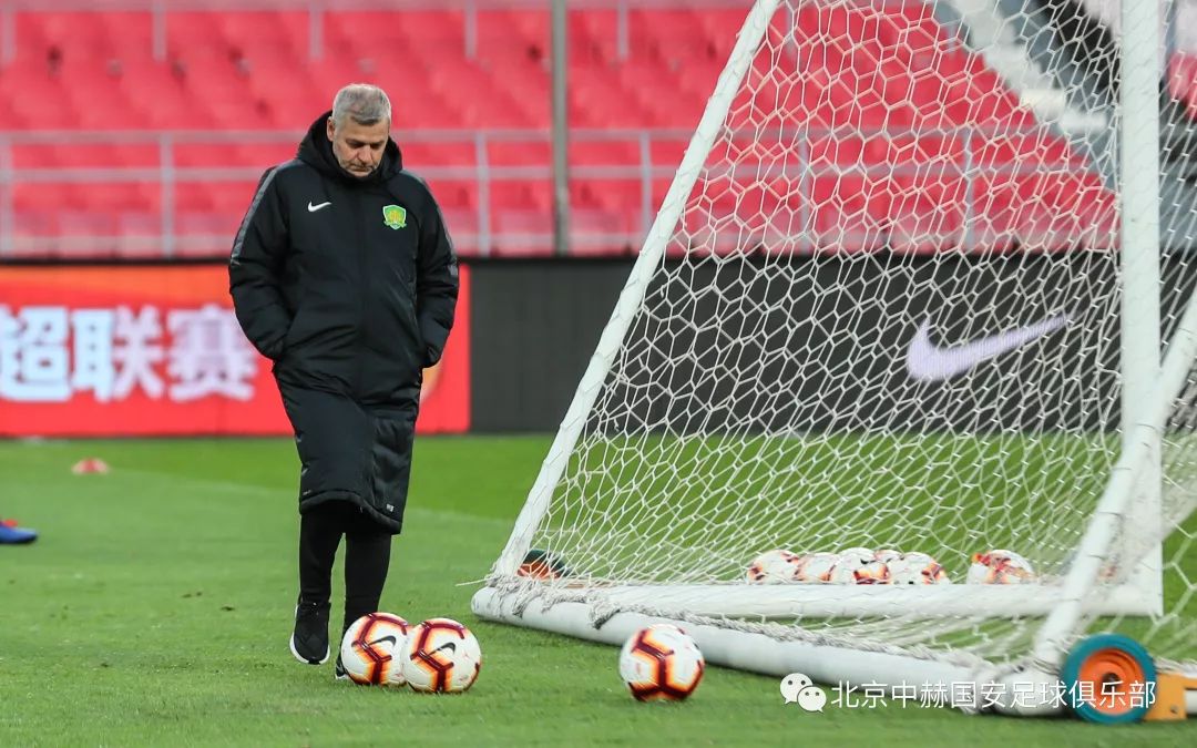 赛前|布鲁诺：“本周队内训练气氛很积极，期待拿下明天的比赛”