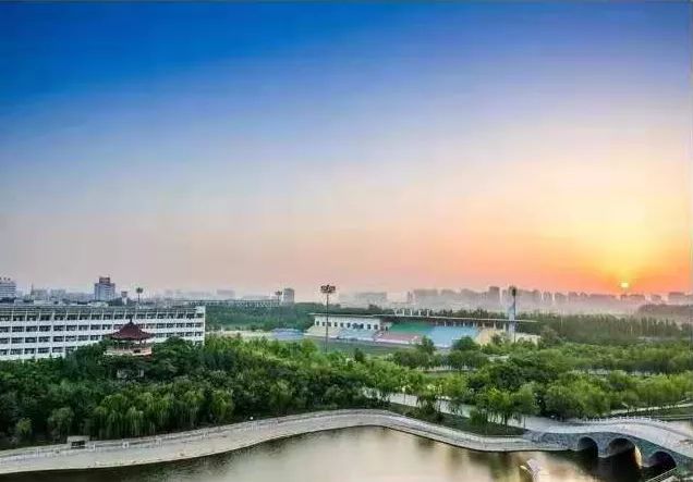 海峡两岸专家谈台湾,两岸专家学者齐聚华侨大学