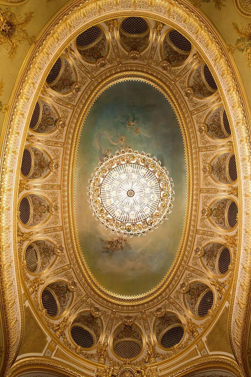 枫丹白露画风,民国风建筑风格