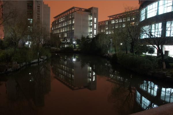 在宁波生活是怎样的体验,在宁波读书的真实感受