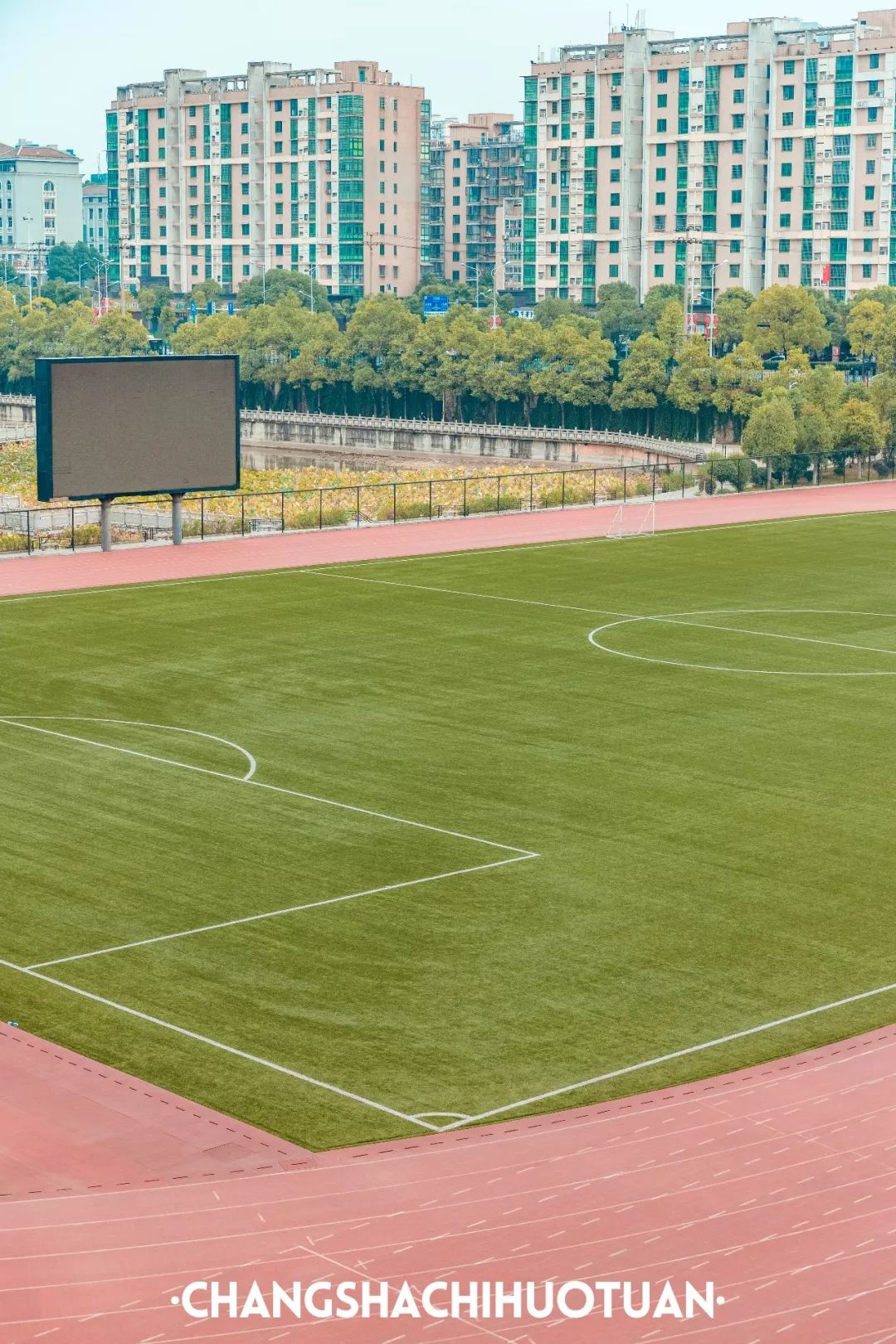 闀挎矙姘戞斂瀛︽牎瀹樼綉,闀挎矙姘戞斂瀛﹂櫌鐢熸椿