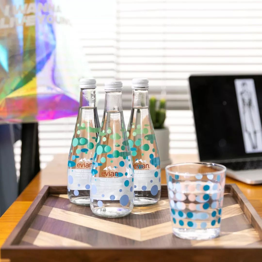 lv设计师virgilabloh名言,lv男装总监virgilabloh经典作品