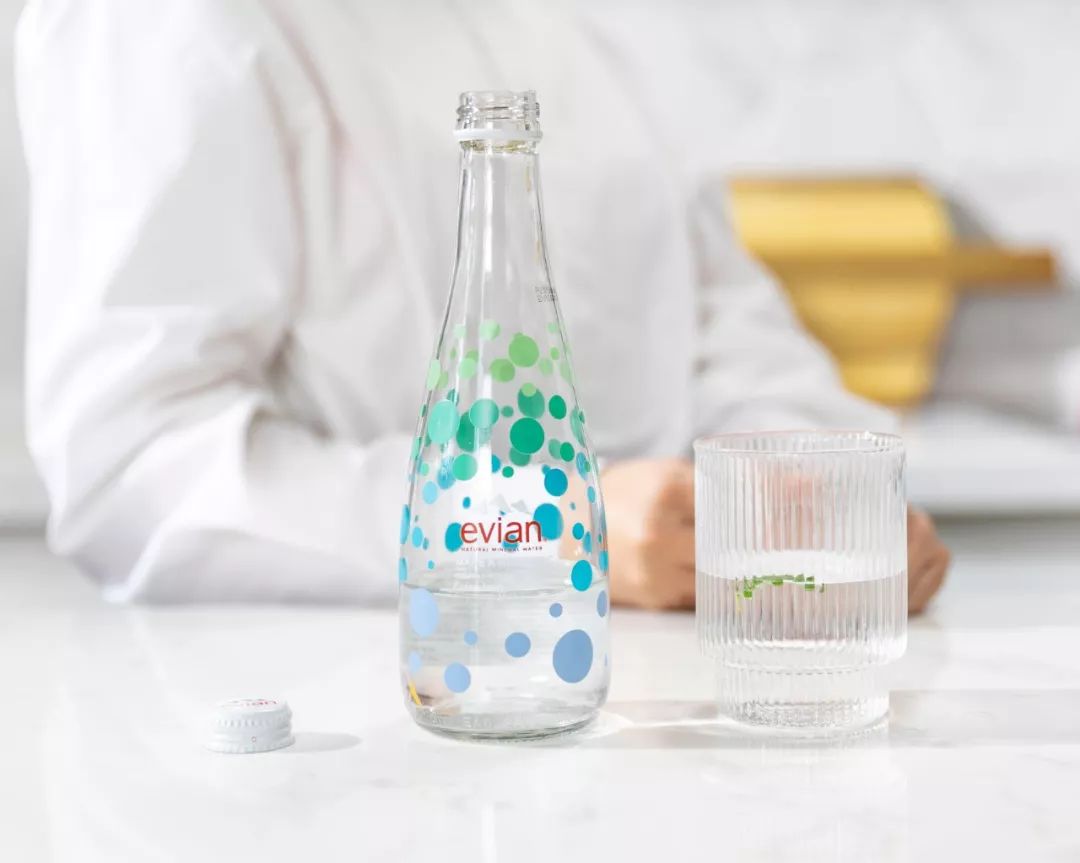 lv设计师virgilabloh名言,lv男装总监virgilabloh经典作品