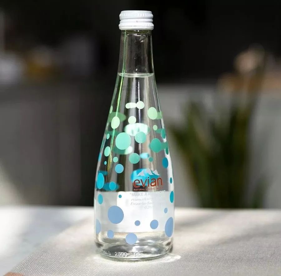 lv设计师virgilabloh名言,lv男装总监virgilabloh经典作品