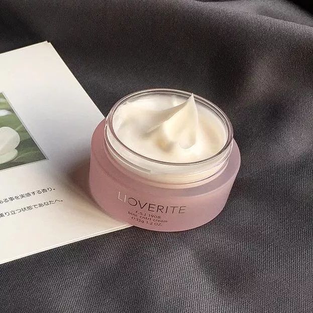 非常好用的一款洁面乳,颜值不输bba年轻人就买它