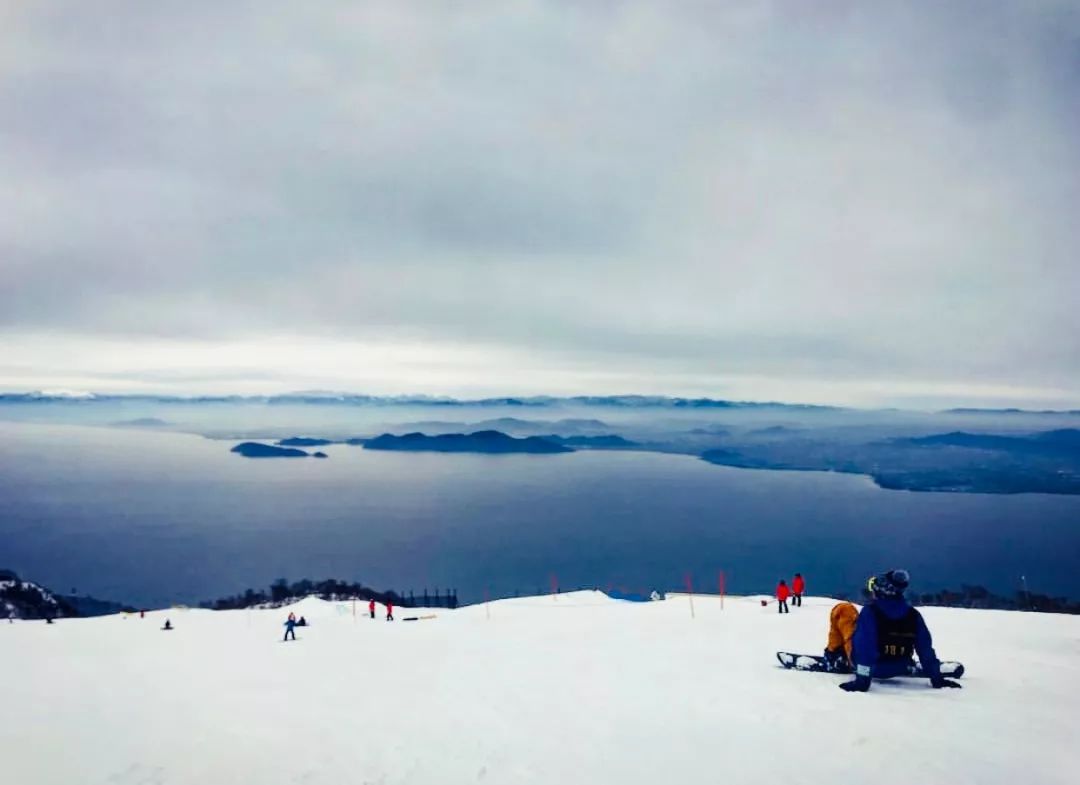 泡全球仅一家的珍珠温泉,上小众景美的雪场滑雪,99%游客都不知道的日本玩法