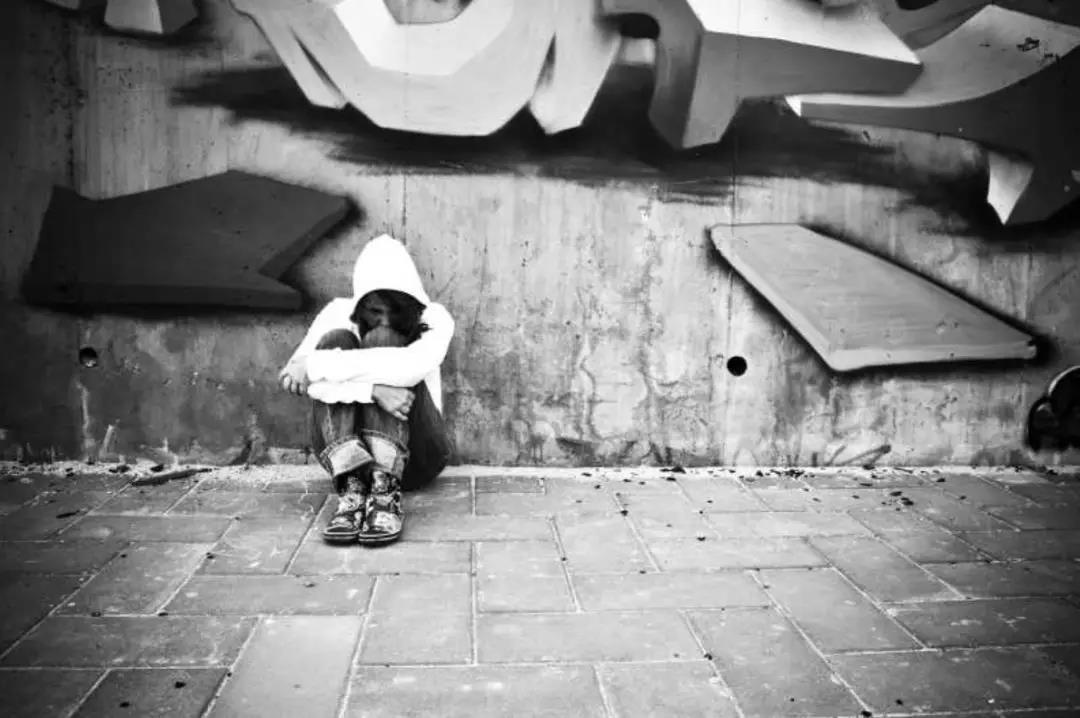 长安剑：什么样的错爱，能把孩子养成“废物”？