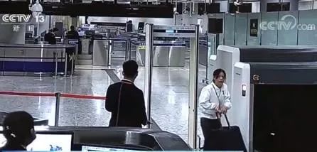 *私走**3.2亿元奢侈品,年轻夫妻开劳斯莱斯住高档小区,如今被抓